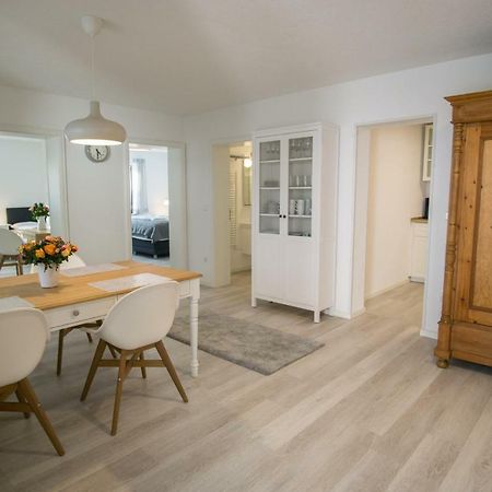 Ferienwohnung Charlotte Weisenheim am Sand Bagian luar foto